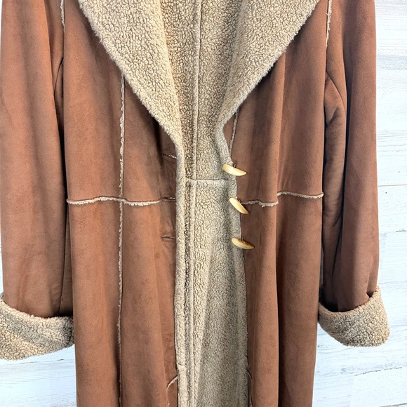 Dana Buchman Shearling Long Coat 10 Boho Rustic Toggle Faux Suede Penny Lane - Picture 12 of 15
